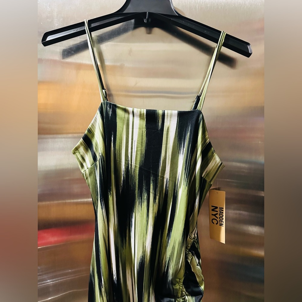 Green and Black Midi Dress NWT - Picture 2 of 4